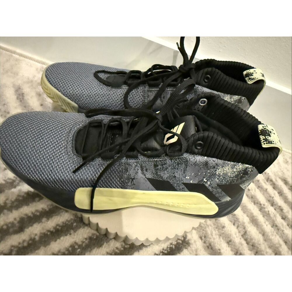 Adidas Men's Dame 5 Street Lights Basketball Shoes Gray Black Yellow Size 13.5